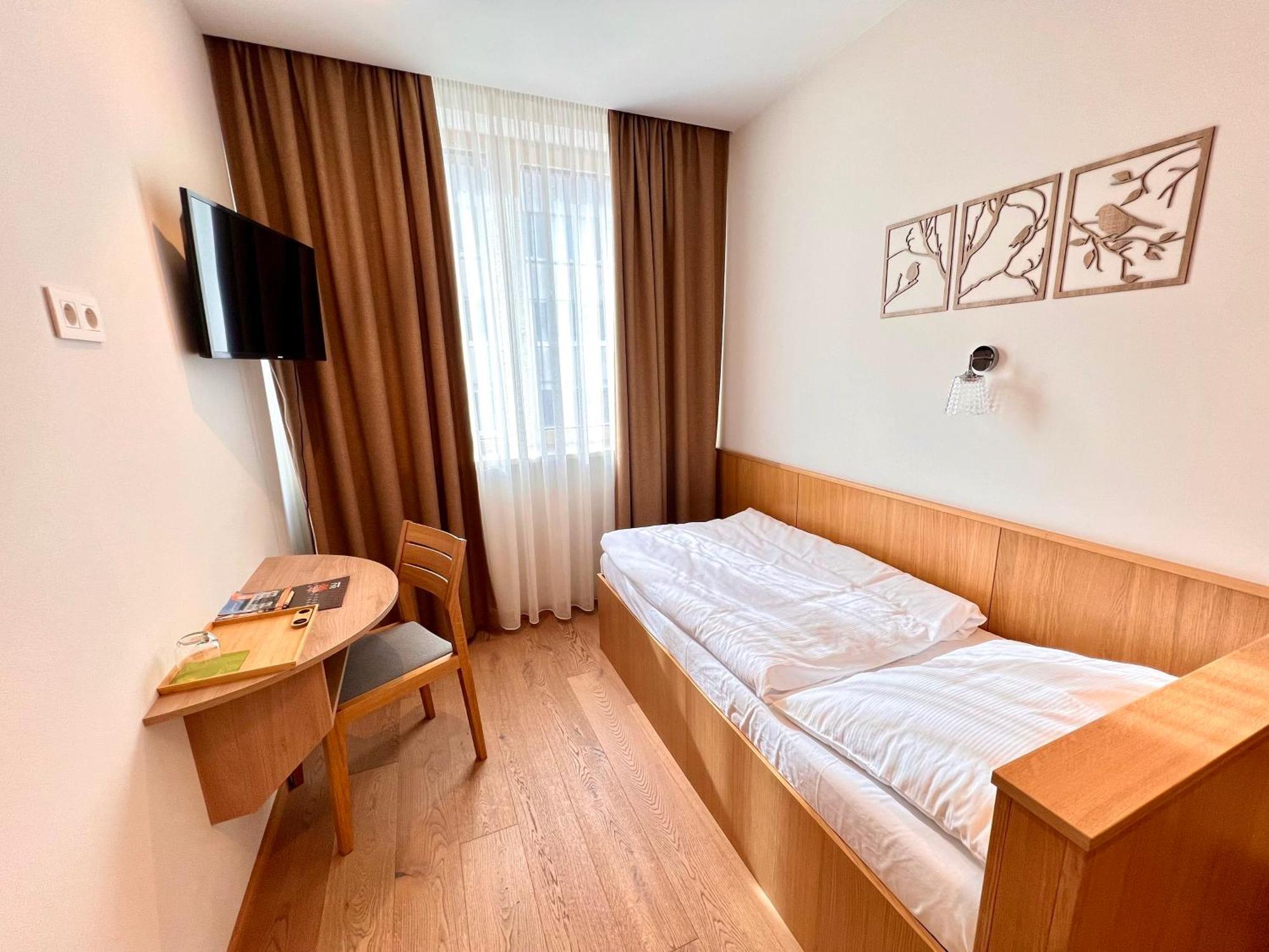 Hotel Raj Zdravia Bratysława Zewnętrze zdjęcie